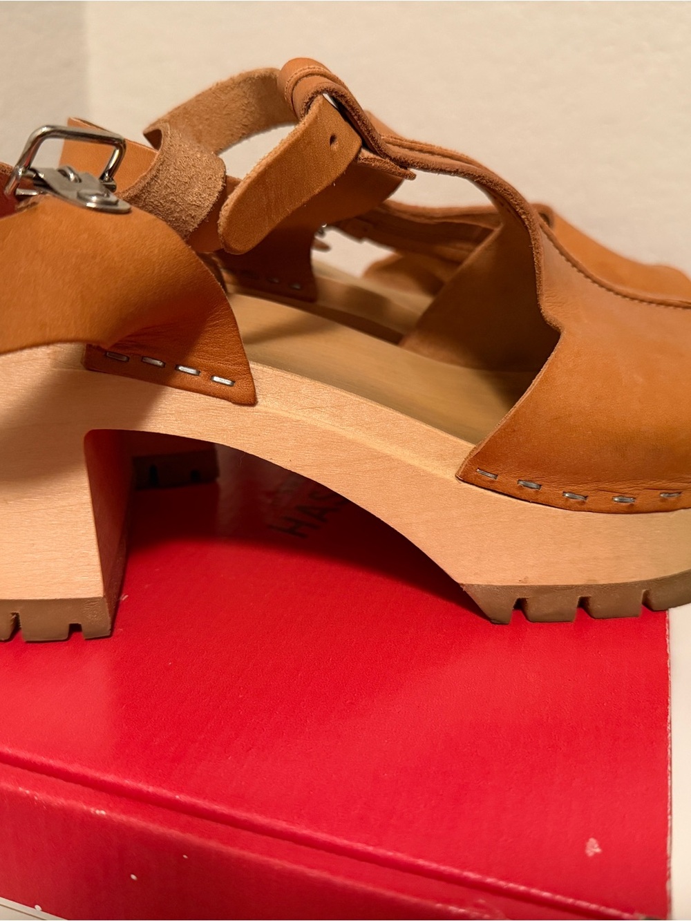Swedish Hasbeens Stitch Tracta Tan Leather T-Strap Block Heel Sandals - Women - Picture 3 of 6